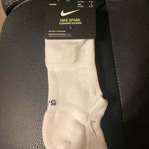 Nike Spark Cushioned No Show Running Socks